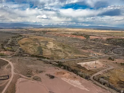 17464 W 3750 N, Altamont, UT 84001