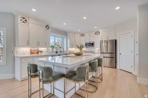 Kitchen - 329 E Brown Farm Ln S, Draper, UT 84020 photo 1 of 4
