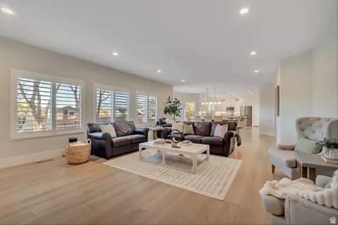 Living - 329 E Brown Farm Ln S, Draper, UT 84020 photo 1 of 6