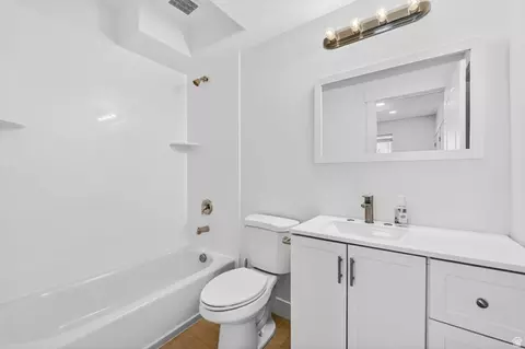 Bath - 572 W 500 N, Mapleton, UT 84664 photo 5 of 6