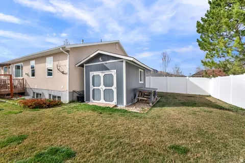 Exterior - 694 E 260 S, Midway, UT 84049 photo 12 of 12