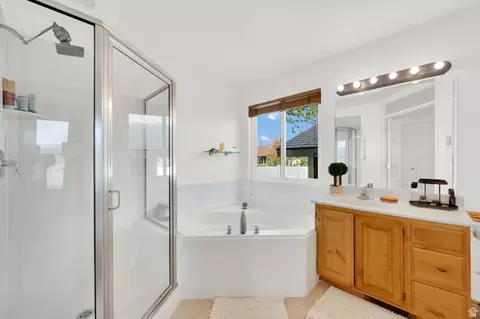 Bath - 694 E 260 S, Midway, UT 84049 photo 1 of 4