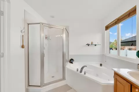 Bath - 694 E 260 S, Midway, UT 84049 photo 2 of 4