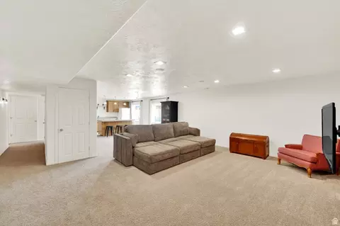 Living - 694 E 260 S, Midway, UT 84049 photo 4 of 4