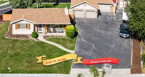 5572 S Avalon Dr, Murray, UT 84107
