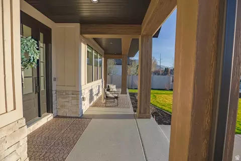 Exterior - 126 N 800 W, Mapleton, UT 84664 photo 5 of 15
