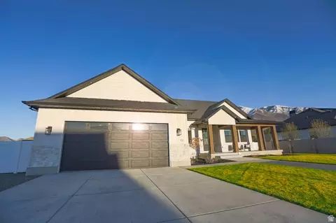 Exterior - 126 N 800 W, Mapleton, UT 84664 photo 3 of 15