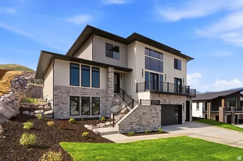 6613 W Wyatt Run Dr, Herriman, UT 84096