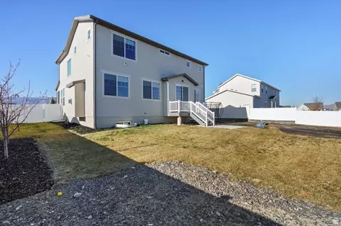 Exterior - 6446 N Pine Tree Way, Eagle Mountain, UT 84005 photo 4 of 5