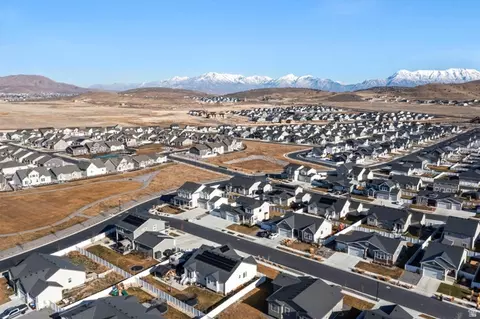 View/Area - 6446 N Pine Tree Way, Eagle Mountain, UT 84005 photo 7 of 7