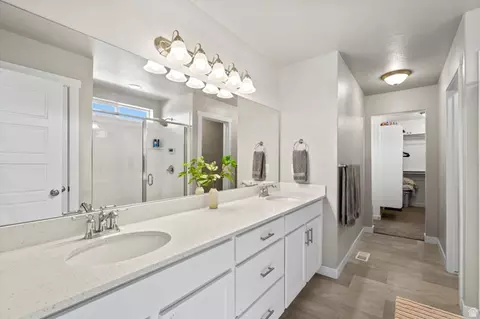 Bath - 6446 N Pine Tree Way, Eagle Mountain, UT 84005 photo 1 of 3
