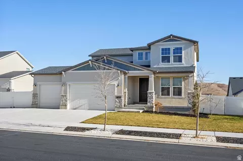 Exterior - 6446 N Pine Tree Way, Eagle Mountain, UT 84005 photo 2 of 5