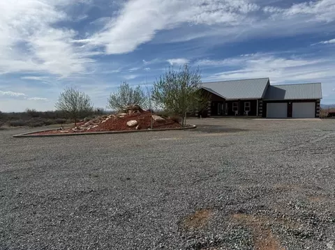 Exterior - 9755 E 4000 N, Lapoint, UT 84039 photo 22 of 28