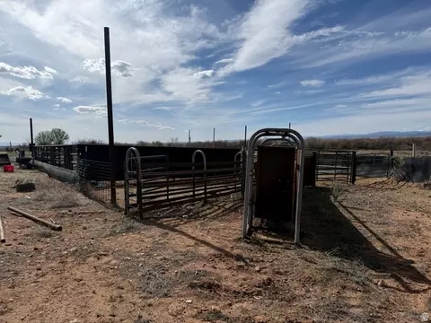 Exterior - 9755 E 4000 N, Lapoint, UT 84039 photo 24 of 28