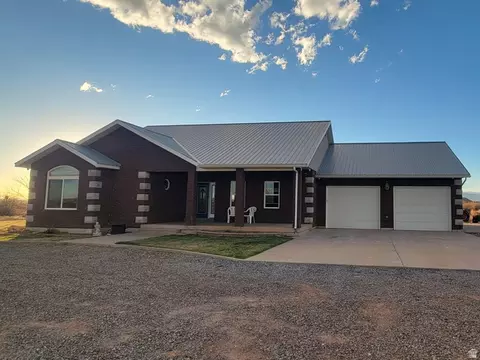 Exterior - 9755 E 4000 N, Lapoint, UT 84039 photo 21 of 28