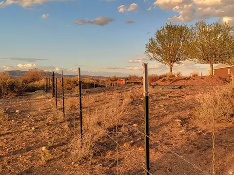 Exterior - 9755 E 4000 N, Lapoint, UT 84039 photo 4 of 28