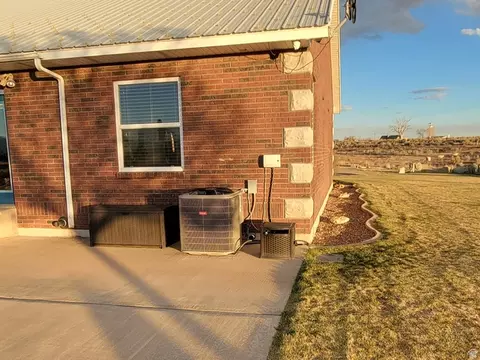 Exterior - 9755 E 4000 N, Lapoint, UT 84039 photo 10 of 30