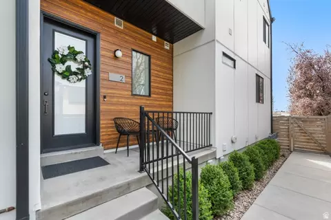 869 S Washington St #2, Salt Lake City, UT 84101