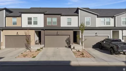 13499 S Langdon Dr, Riverton, UT 84096