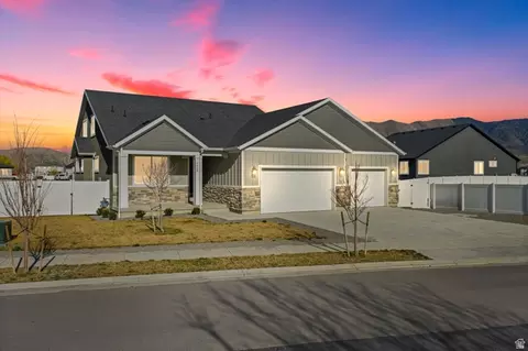 3938 N Wood Rd, Eagle Mountain, UT 84005