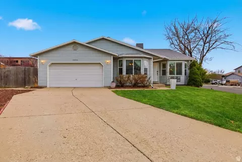 1206 E Moss Cir, Midvale, UT 84047