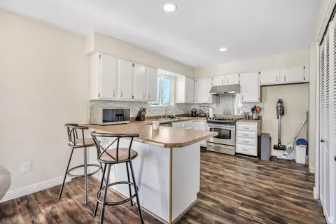 Kitchen - 371 W 1125 N, Centerville, UT 84014 photo 1 of 2