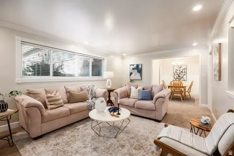 2220 E Murray Holladay Rd #82, Holladay, UT 84117