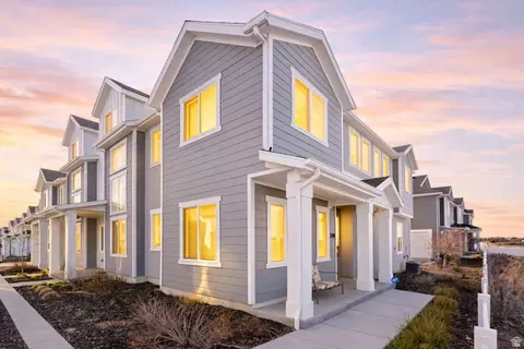 3708 S 3235 W, West Haven, UT 84401