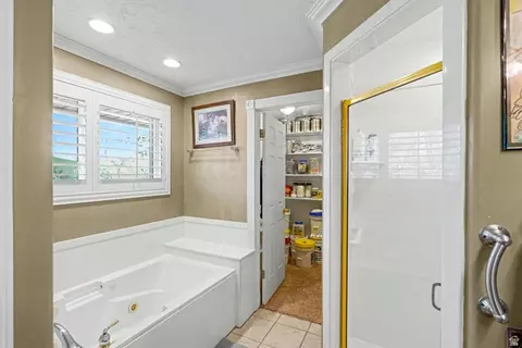Bath - 1761 S Davis Blvd E, Bountiful, UT 84010 photo 4 of 6