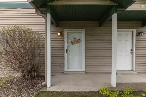 Exterior - 824 E 760 N, Ogden, UT 84404 photo 2 of 8