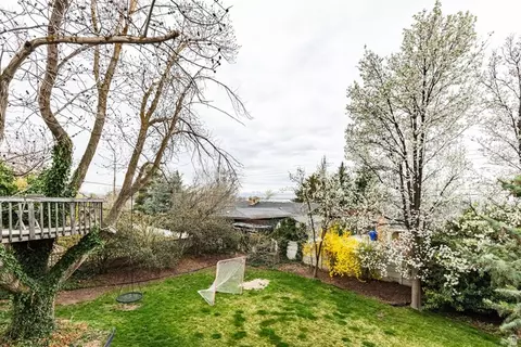 Exterior - 4160 S 2700 E, Holladay, UT 84124 photo 7 of 15