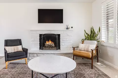 Living - 4160 S 2700 E, Holladay, UT 84124 photo 1 of 4