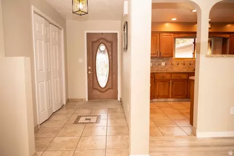 Entry Way - 110 E 300 S, Beaver, UT 84713 photo 1 of 9