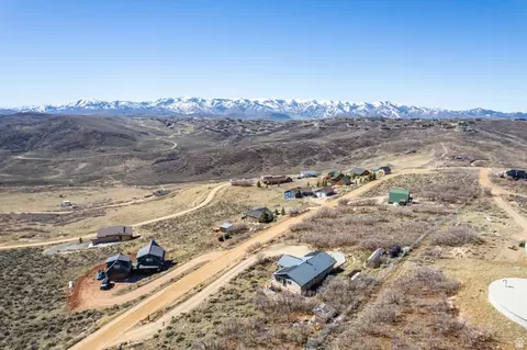 View/Area - 277 E Crestview Dr, Wanship, UT 84017 photo 6 of 11
