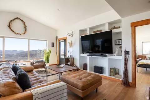 Living - 277 E Crestview Dr, Wanship, UT 84017 photo 3 of 7