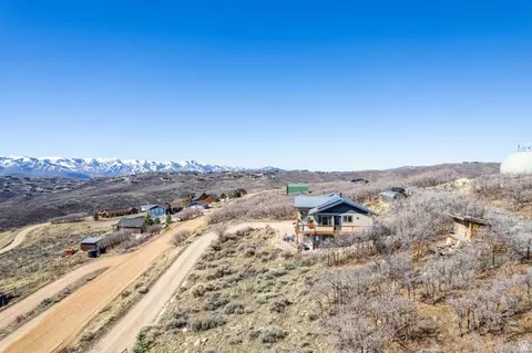 View/Area - 277 E Crestview Dr, Wanship, UT 84017 photo 2 of 11