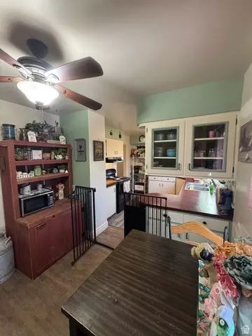 Kitchen - 158 W 100 S, Moroni, UT 84646 photo 3 of 5