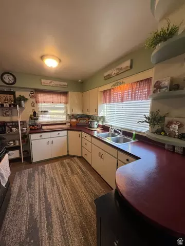 Kitchen - 158 W 100 S, Moroni, UT 84646 photo 1 of 5