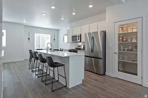 Kitchen - 3944 N Eagle Point Ln N, Eagle Mountain, UT 84005 photo 1 of 4