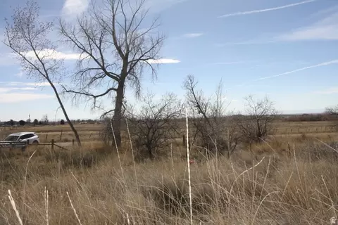 10495 E 7750 N, Lapoint, UT 84039 photo 27