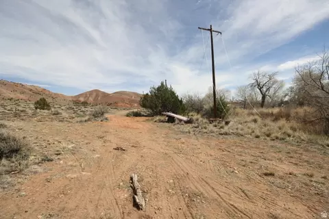10495 E 7750 N, Lapoint, UT 84039 photo 37