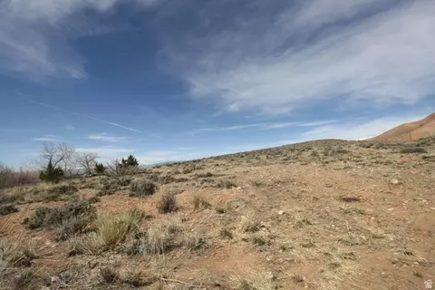 10495 E 7750 N, Lapoint, UT 84039 photo 36