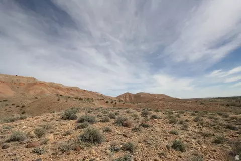 10495 E 7750 N, Lapoint, UT 84039 photo 16