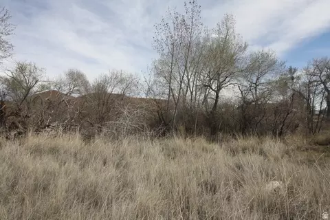 10495 E 7750 N, Lapoint, UT 84039 photo 2