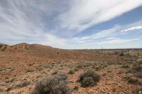 10495 E 7750 N, Lapoint, UT 84039 photo 3