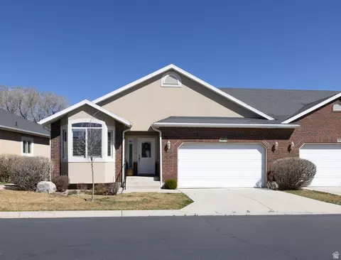 9477 S Peaceful View Way W, South Jordan, UT 84095