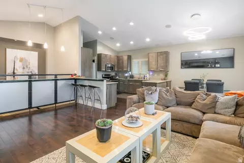 Other - 51 W Stauffer Ln S, Murray, UT 84107 photo 3 of 9