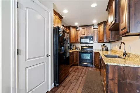 Kitchen - 1809 E Whitetail Dr, Layton, UT 84040 photo 1 of 4