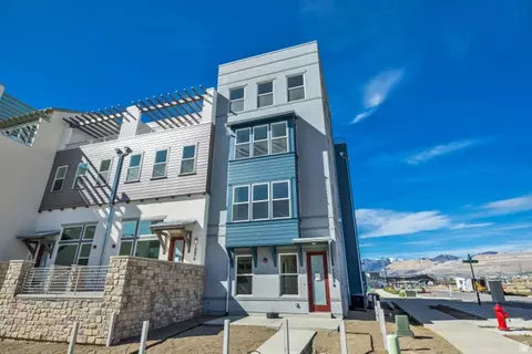 5306 W Center Field Dr W #137, South Jordan, UT 84009