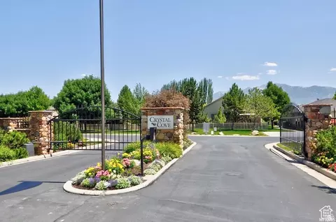 1578 W Quartz Dr, South Jordan, UT 84095